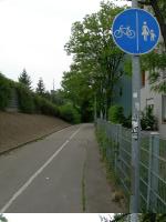 Cycle cyclenexttofootway.jpg