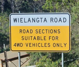 Road sign at Weilangta Road indicating road sections suitable for 4WD vehicles only